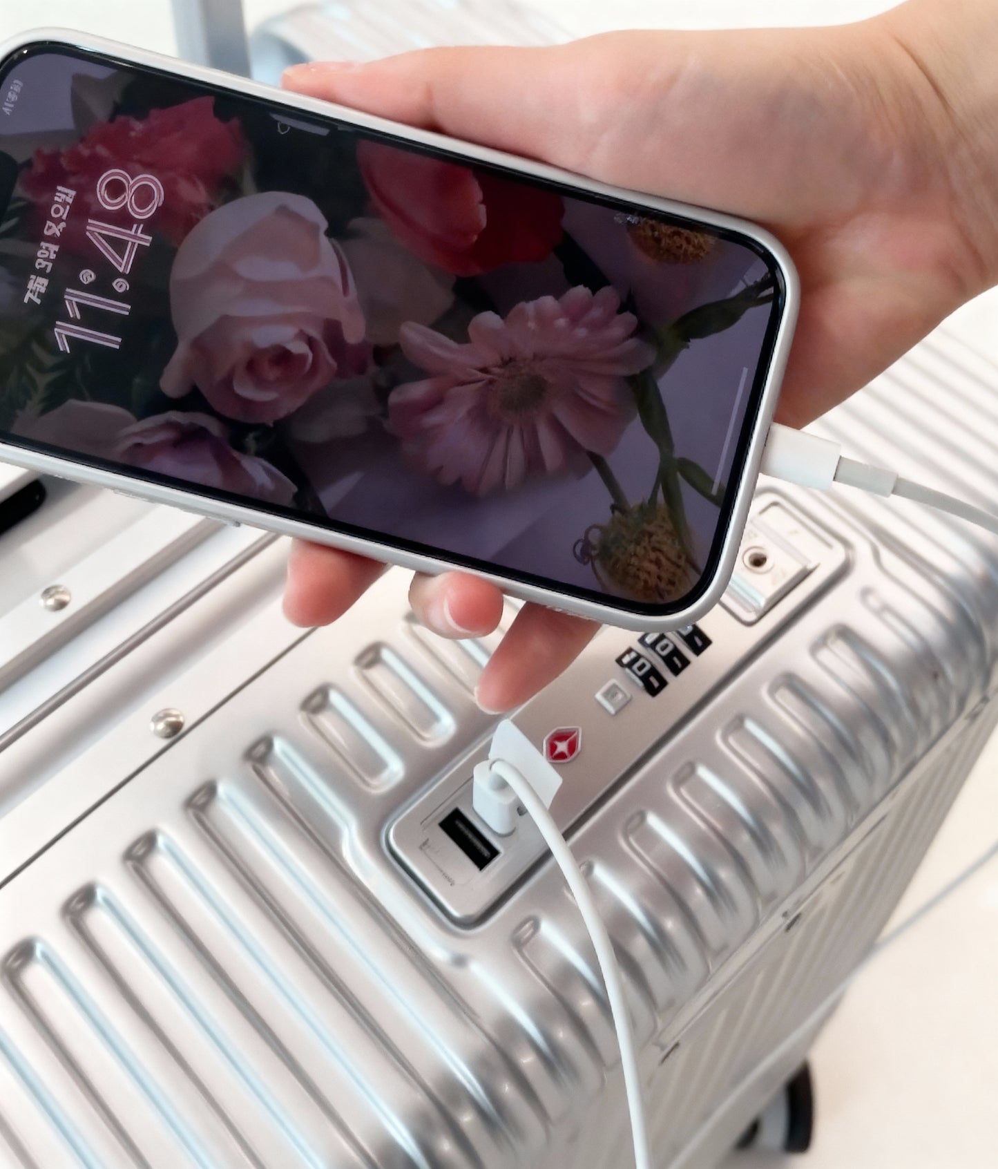 Noväh White One - Cabine