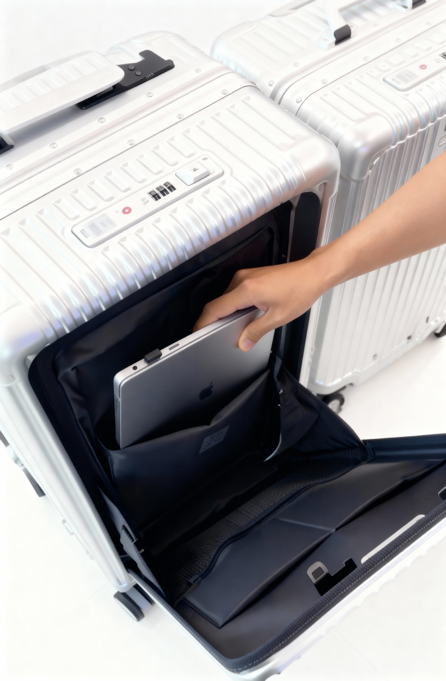 Noväh Silver One - Cabine